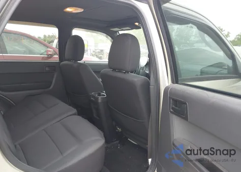 2011 Ford Escape Xlt из США, поврежденный, VIN 1FMCU0D76BKB02169